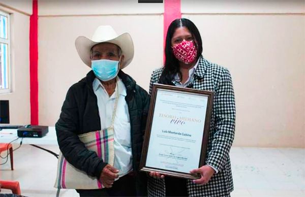 Reconocen a Huitzilan por conservar m·sica tradicional