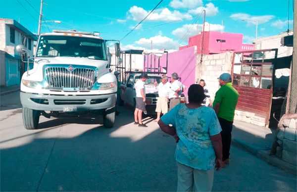 Denuncian vecinos deficiente servicio de agua