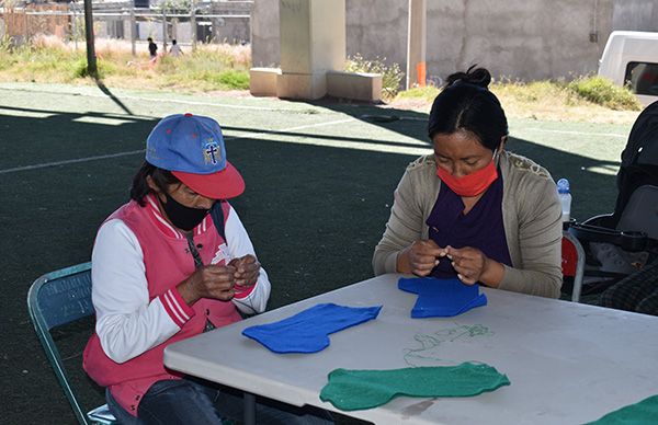 Realiza DIF Ocoyucan taller de manualidades