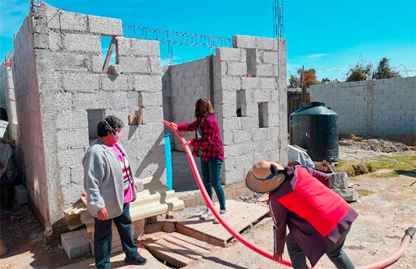 Morena no invierte en obra pública, denuncian poblanos 