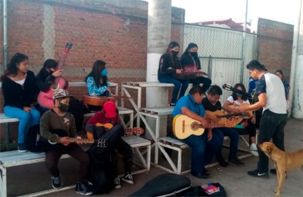 Impulsa Antorcha desarrollo cultural en colonias