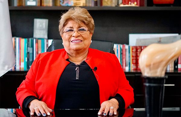 Es un privilegio ser maestro: Hersilia Córdova