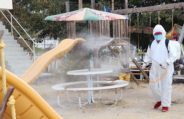 Continúan fumigando comunidades de Tepexi