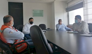 Líderes antorchistas se reúnen con directivos de la SCT para continuar proyectos de pavimentación