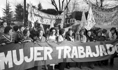 ¡Por las mujeres!
