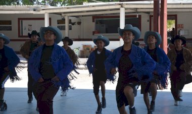 Bailarines de Tehuacán invitan a Espartaqueada Cultural 2025