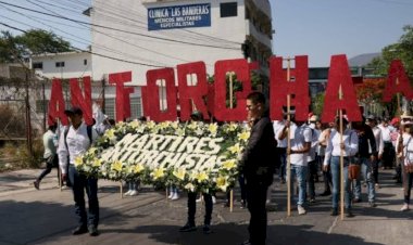 Sigamos el ejemplo de los mártires antorchistas