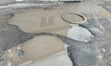 Zapopanos inundados de aguas negras, consecuencia de recortes federales, Antorcha