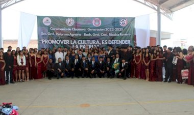 Deben luchar por un mejor México: Antorcha a egresados