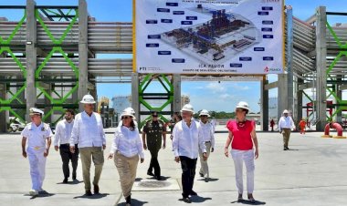 Refinería Dos Bocas, más inauguraciones que resultados