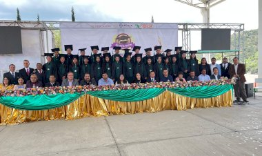 Escuelas antorchistas tlaxcaltecas luchan contra rezago educativo