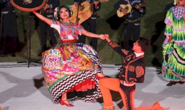 “Espectacular”, Grupos Culturales de Antorcha impresionan a Bacalar