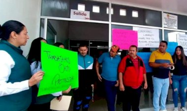 300 trabajadores denuncian exclusión de plazas en IMSS Bienestar