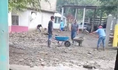 Deslaves en El Tempezquite, abandono oficial en Sierra Otomí Tepehua
