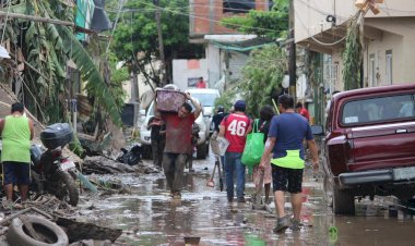 CRÓNICA | Ayuda no llega a colonias pobres de Poza Rica