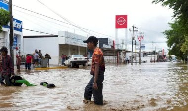 México se hunde… y el gobierno responde con discursos