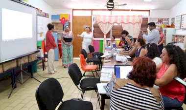 La escuela te extraña, un absurdo de la 4T