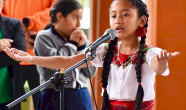 Declamar para despertar a los pueblos