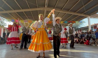 Llega el arte antorchista a escuelas en Nuevo León