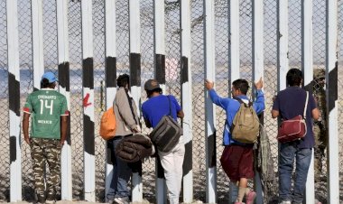 De la migración al teatro