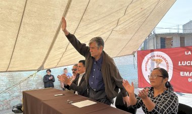 Conferencia “La importancia de la lucha popular en la emancipación de México” por el maestro Everardo Lara en la colonia 6 de Junio en la alcaldía Gustavo Madero