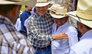 Mantengamos en alto la Antorcha que ilumina a Huitzilan