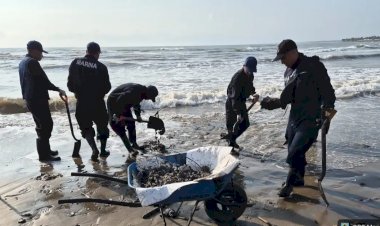 El gobierno minimiza el derrame de petròleo