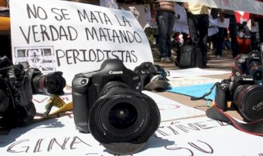 Callar al periodista es condenar al pueblo al silencio